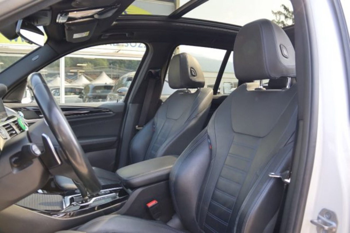 BMW X3 xDriveM40d (10)