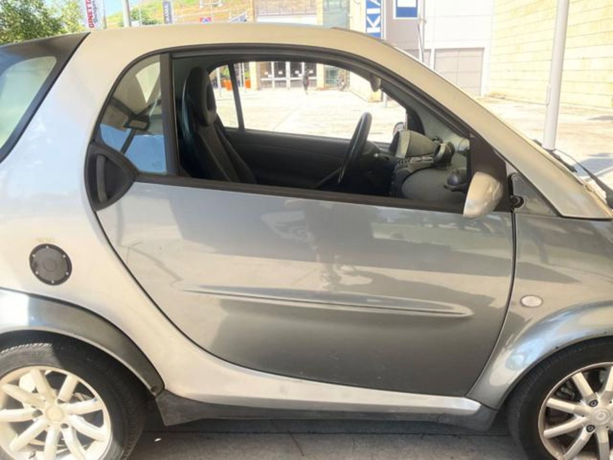 smart Fortwo 800 coupé passion cdi (8)