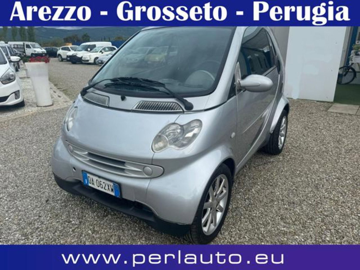 smart Fortwo 700 coupé passion (45 kW)