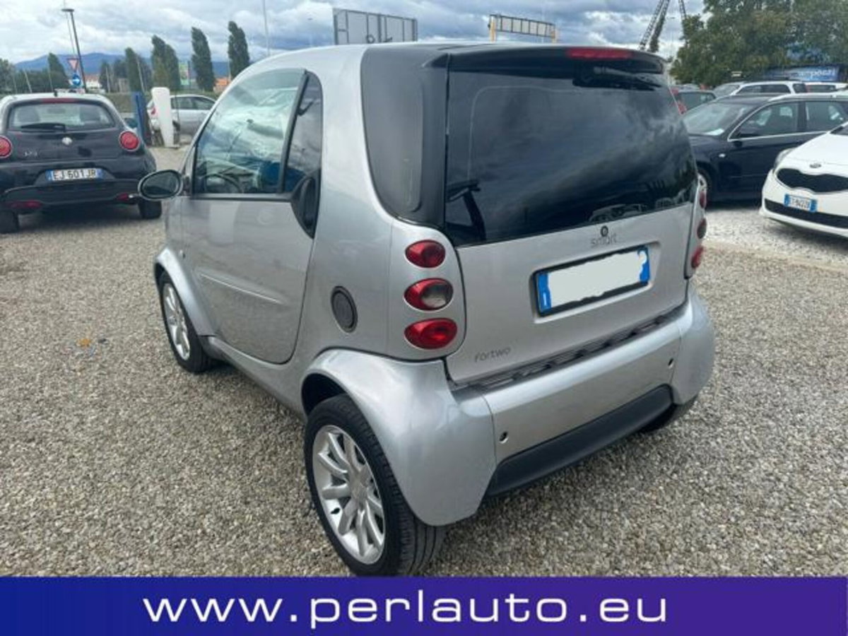 smart Fortwo 700 coupé passion (45 kW) (3)