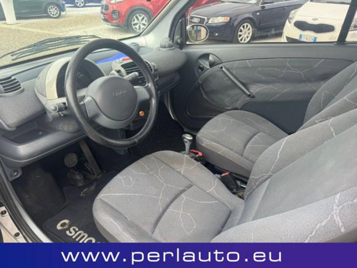 smart Fortwo 700 coupé passion (45 kW) (6)