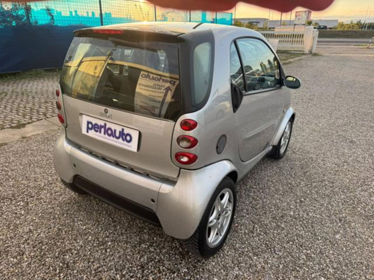 smart Fortwo 800 40 kW coupé passion cdi (5)