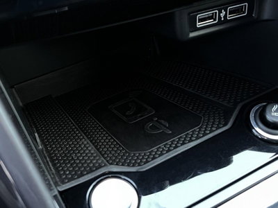 Volkswagen T-Roc 1.0 tsi Style 115cv (9)