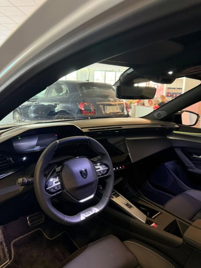 Peugeot 408 58,2 kWh GT (6)