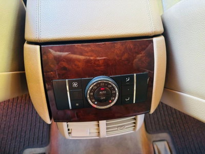 Mercedes-Benz Classe R 320 CDI cat 4Matic Chrome (19)