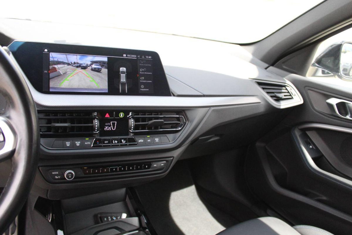 BMW Serie 1 118i Msport Exterior 136cv auto (14)