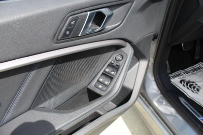 BMW Serie 1 118i Msport Exterior 136cv auto (9)
