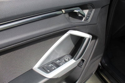 Audi Q3 Sportback 35 TDI quattro S tronic Business Plus (9)
