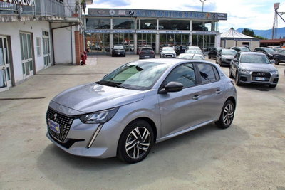 Peugeot 208 1.2 puretech Style s&s 75cv usata