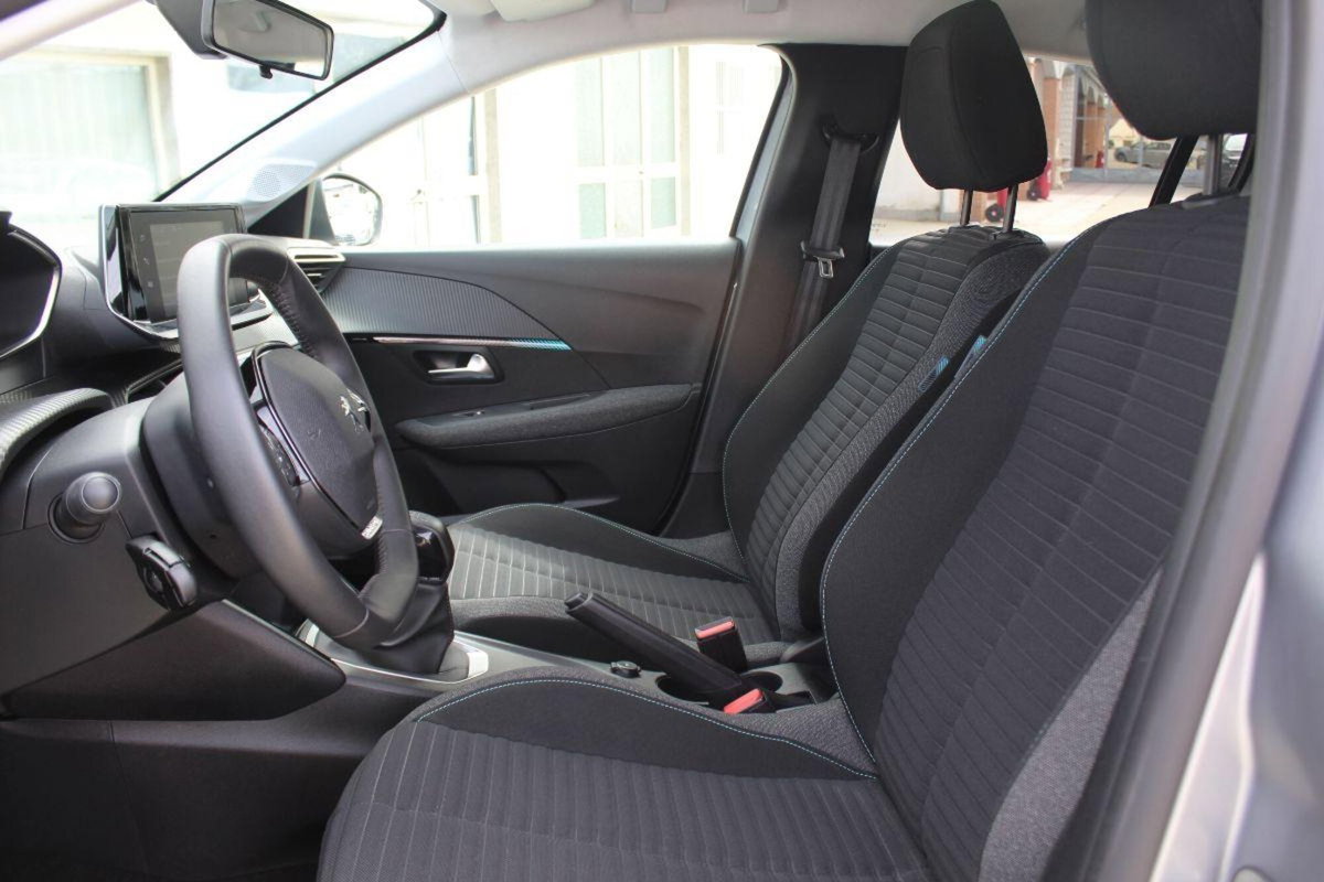 Peugeot 208 1.2 puretech Style s&s 75cv (10)