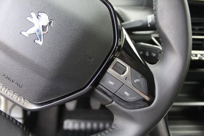 Peugeot 208 1.2 puretech Style s&s 75cv (14)
