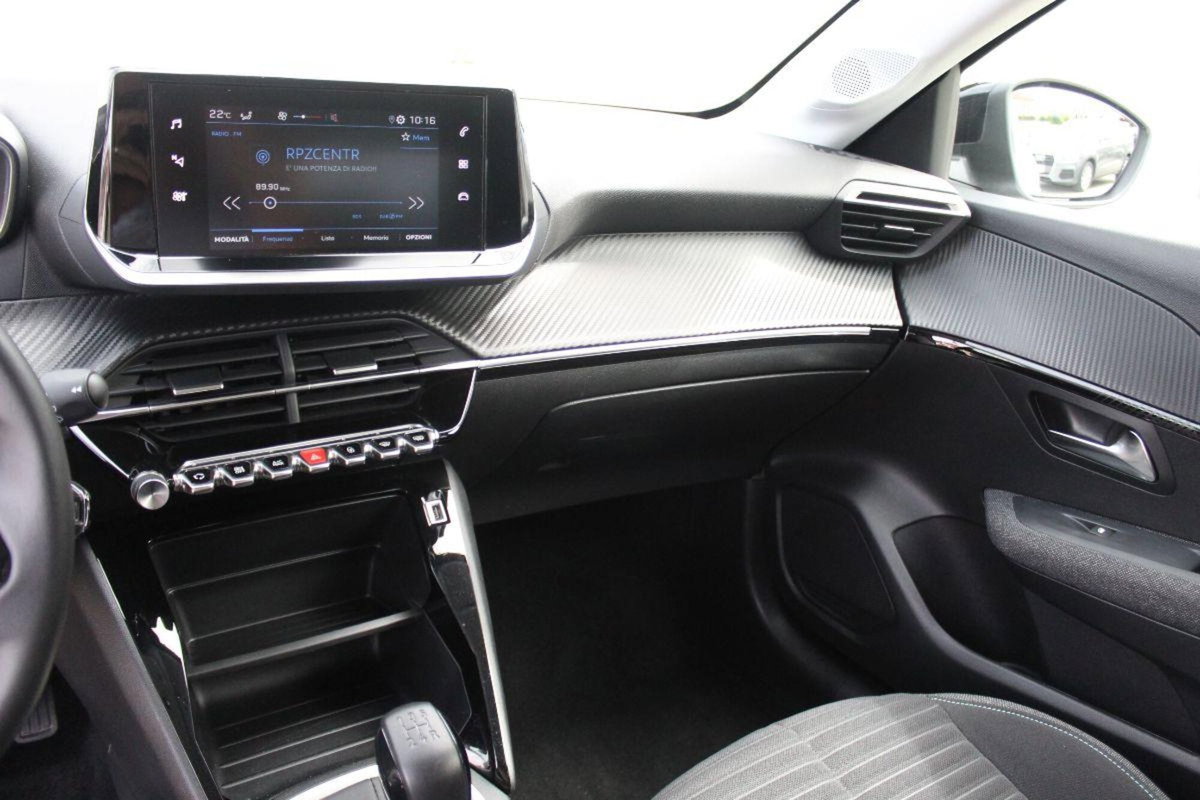 Peugeot 208 1.2 puretech Style s&s 75cv (15)