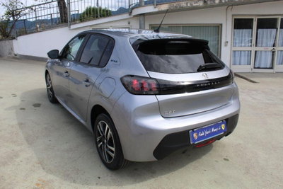 Peugeot 208 1.2 puretech Style s&s 75cv (7)
