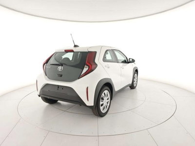 Toyota Aygo X 1.0 Active 72cv (3)