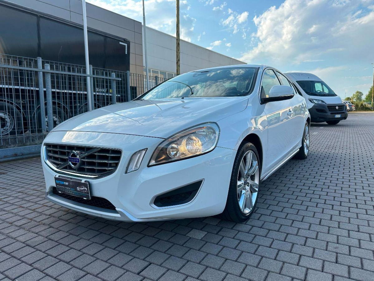 Volvo S40 2.4 D5 cat R-design
