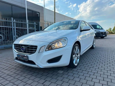 Volvo S40 2.4 D5 cat R-design
