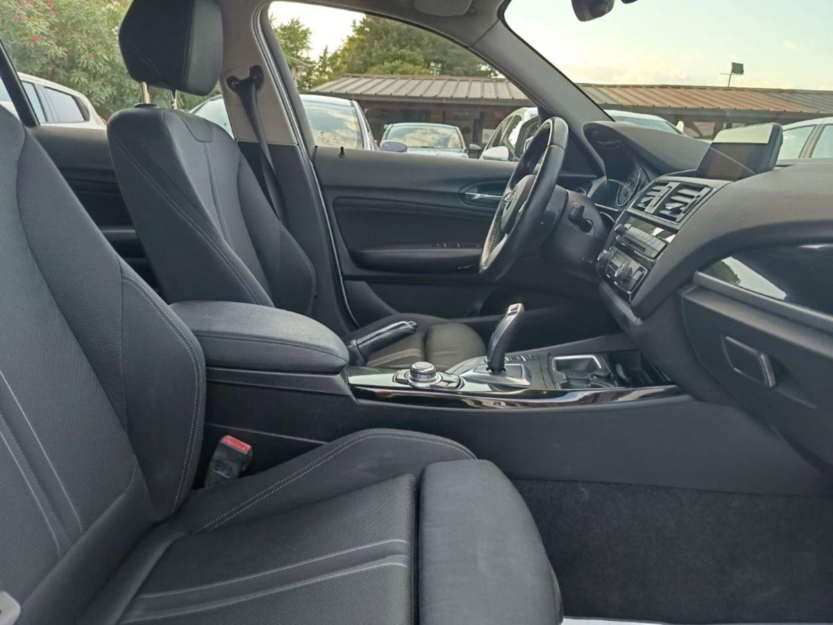 BMW Serie 1 5p. 116d 5p. Msport (17)