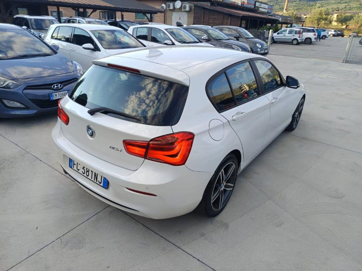 BMW Serie 1 5p. 116d 5p. Msport (7)