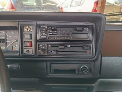 Volkswagen Golf 1300 5 porte GL (12)