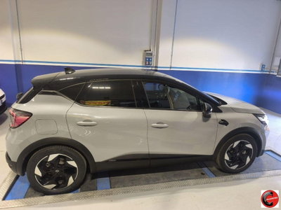 Renault Captur Full Hybrid E-Tech 145 CV Techno (8)