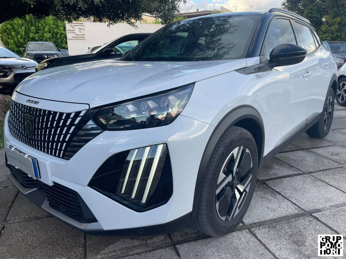 Peugeot 2008 1.2 hybrid GT 145cv e-dcs6 (3)