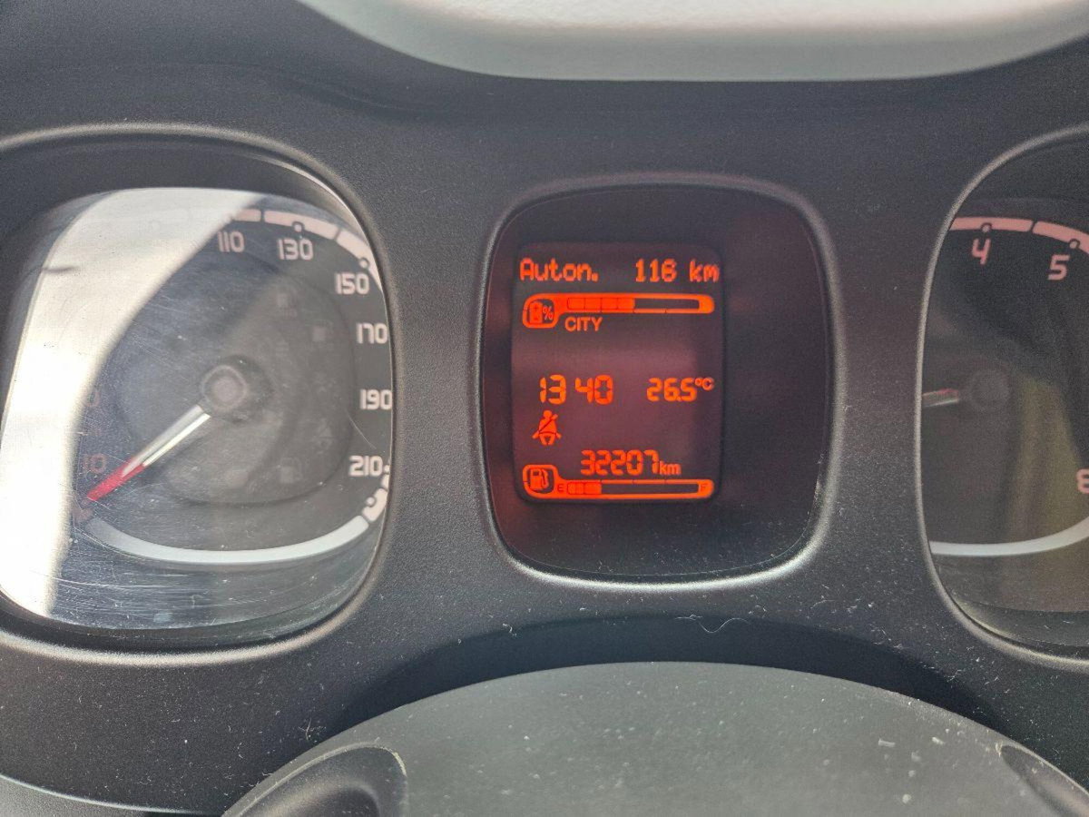Fiat Panda 1.0 FireFly S&S Hybrid Launch Edition (6)