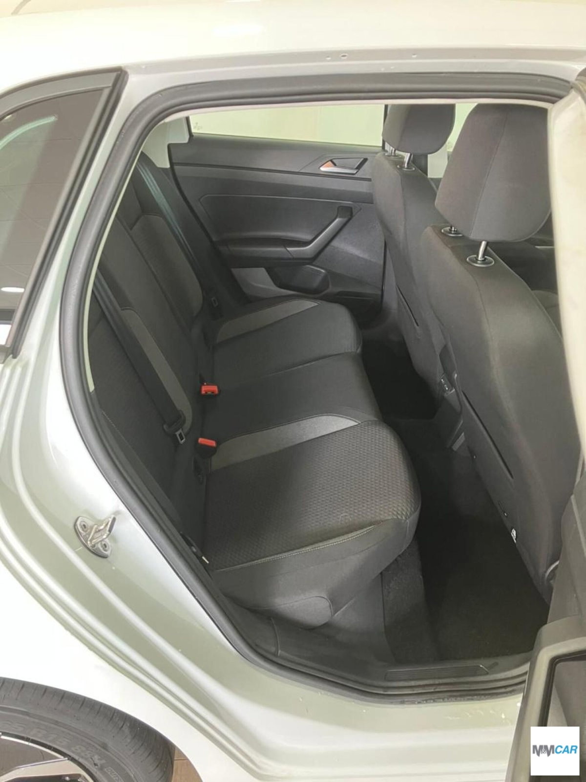 Volkswagen Polo 1.0 tsi Life 95cv dsg (12)
