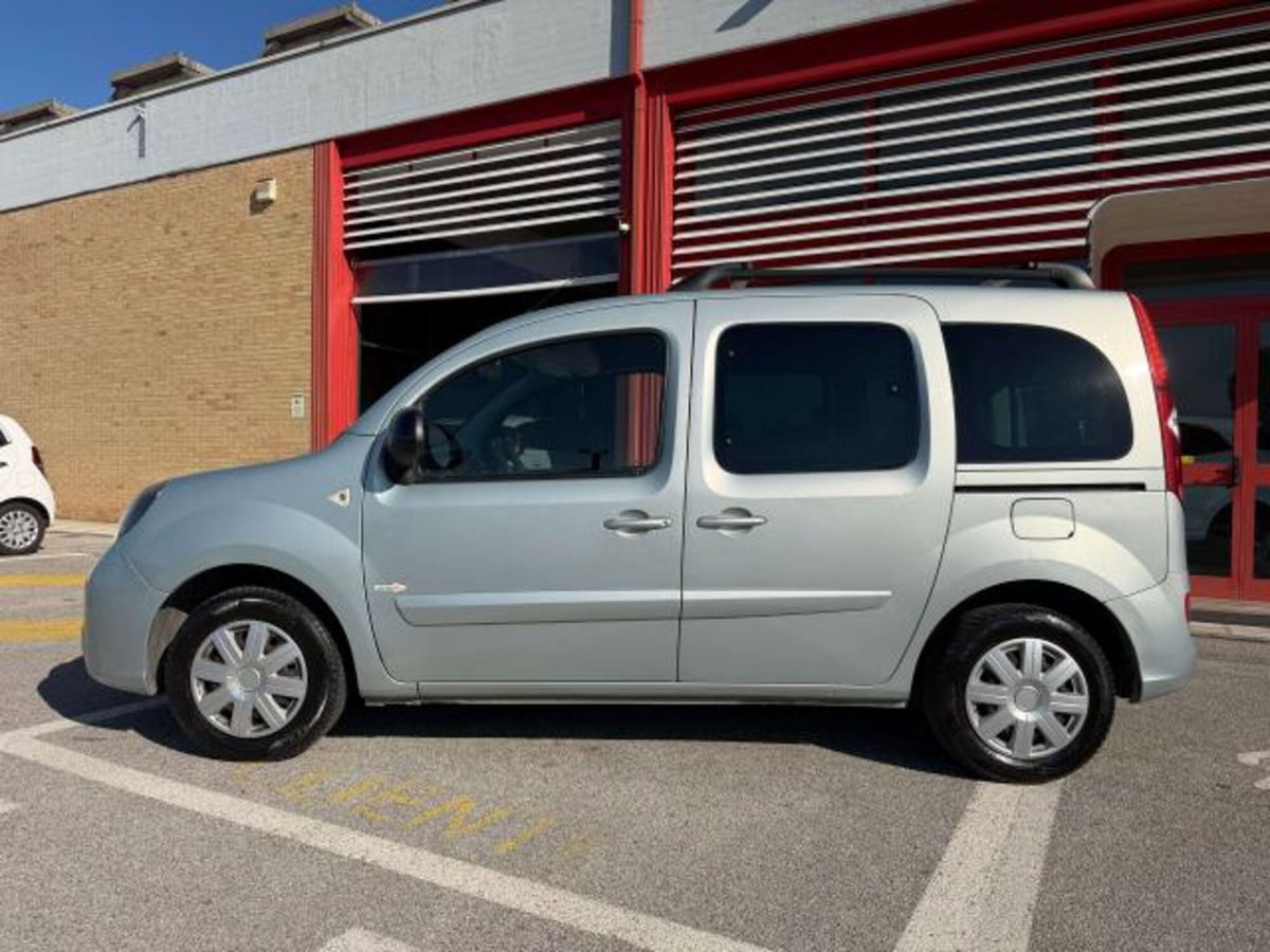 Renault Kangoo 1.5 dCi 90CV 5 porte Live (3)