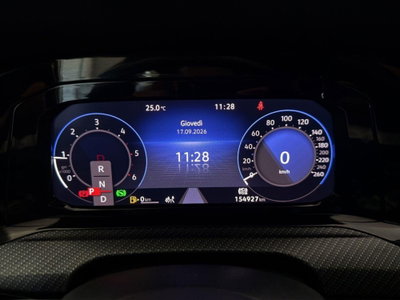 Volkswagen Golf 2.0 TDI 150 CV DSG SCR R-Line (19)