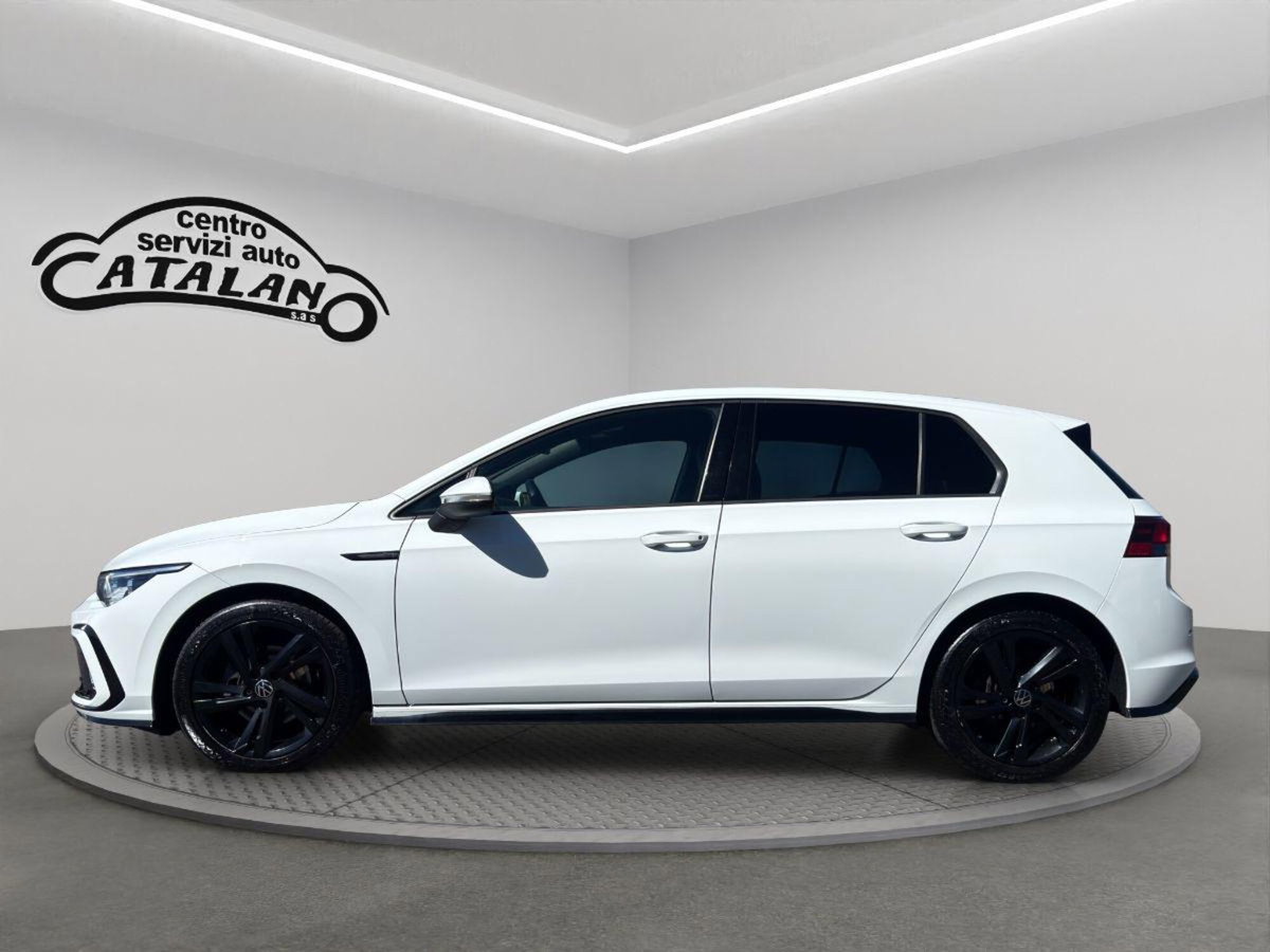 Volkswagen Golf 2.0 TDI 150 CV DSG SCR R-Line (2)