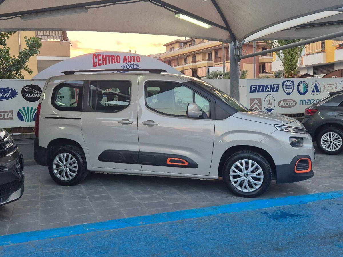 Citroen Berlingo BlueHDi 100 M Shine (8)