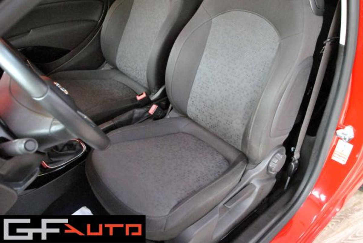 Opel Adam 1.4 87 CV GPL Tech Jam (8)