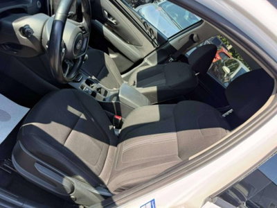 Hyundai Tucson 1.6 crdi Xtech 2wd (8)