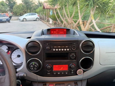 Citroen Berlingo 1.6 VTi 120CV Multispace (13)