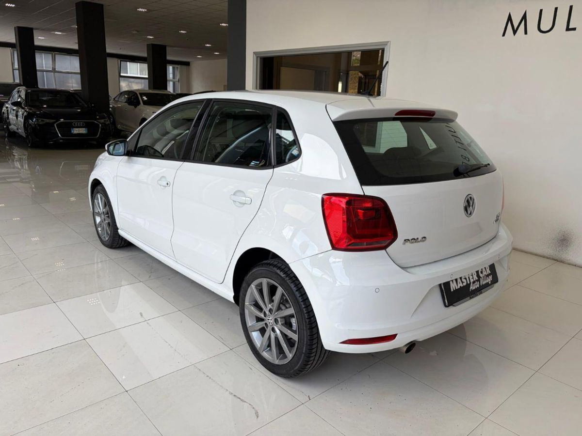 Volkswagen Polo 1.2 TSI 5p. Highline BlueMotion Technology (4)