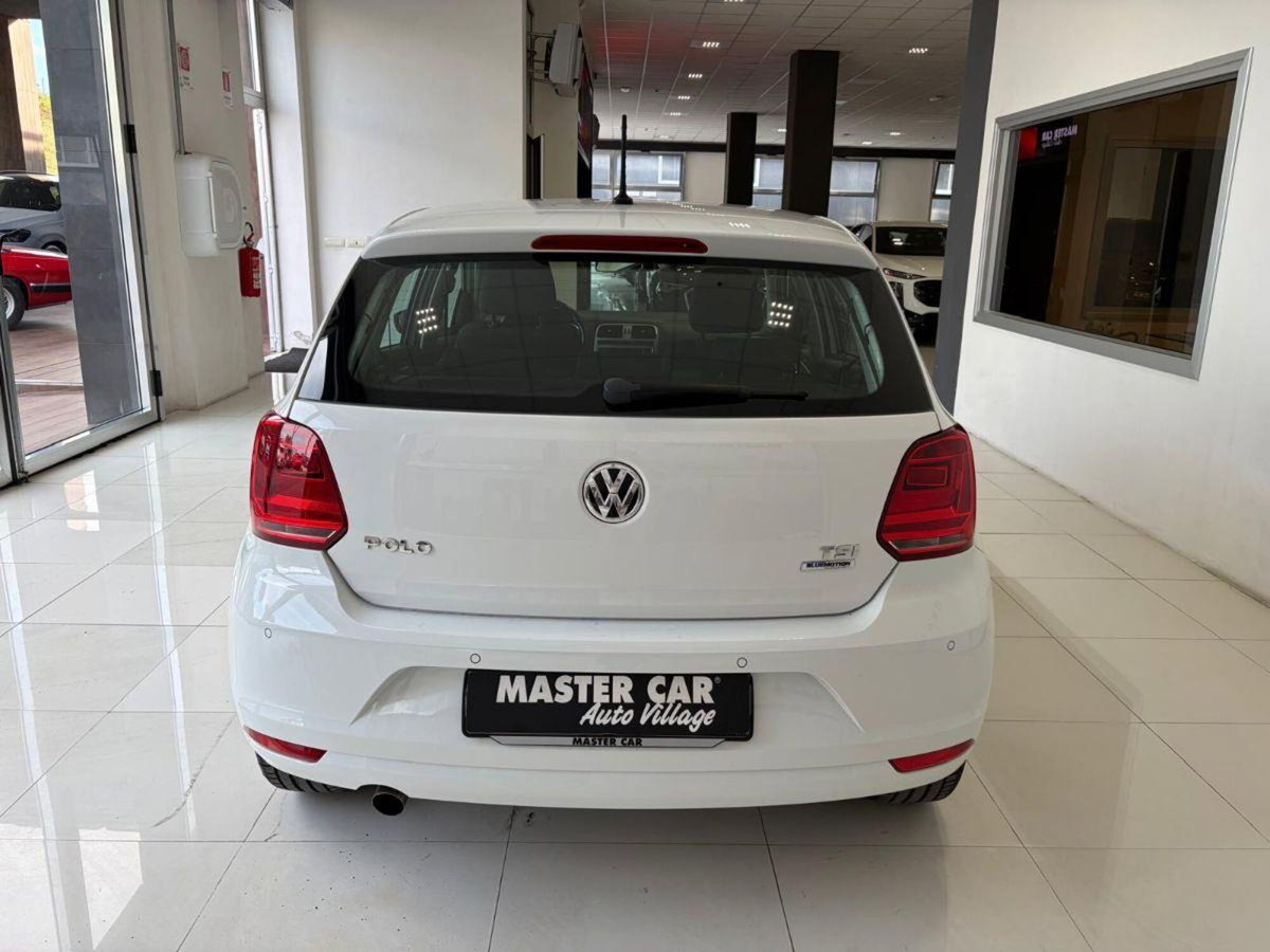Volkswagen Polo 1.2 TSI 5p. Highline BlueMotion Technology (6)