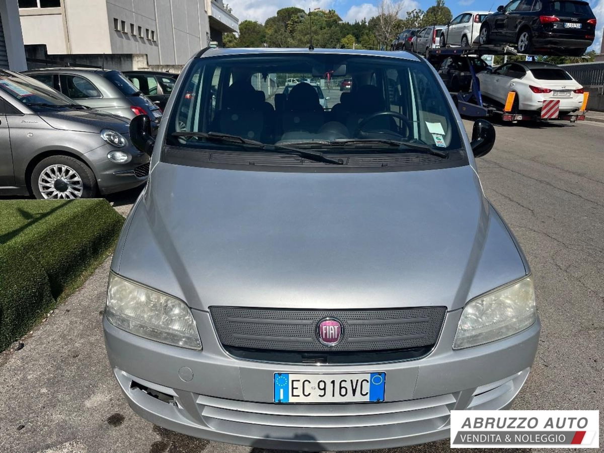 Fiat Multipla 1.9 MJT Emotion (2)