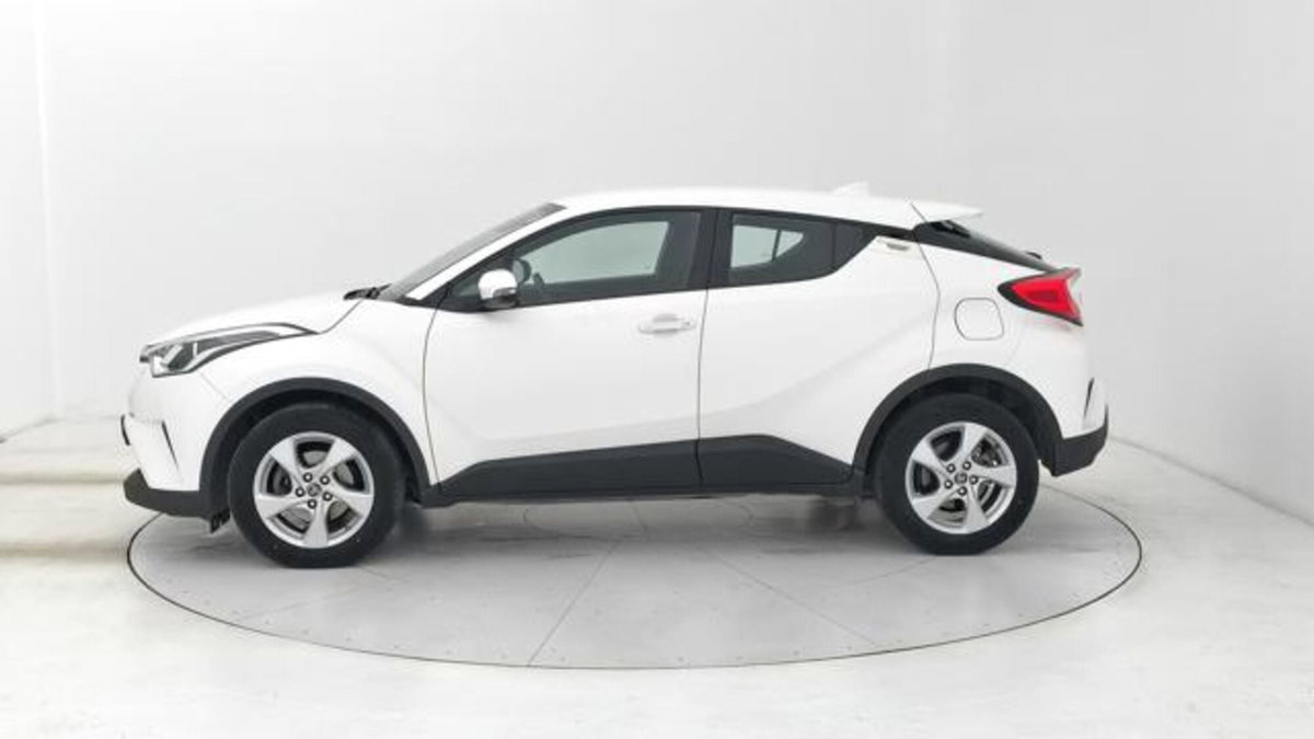 Toyota Toyota C-HR 1.2 Turbo Active (2)