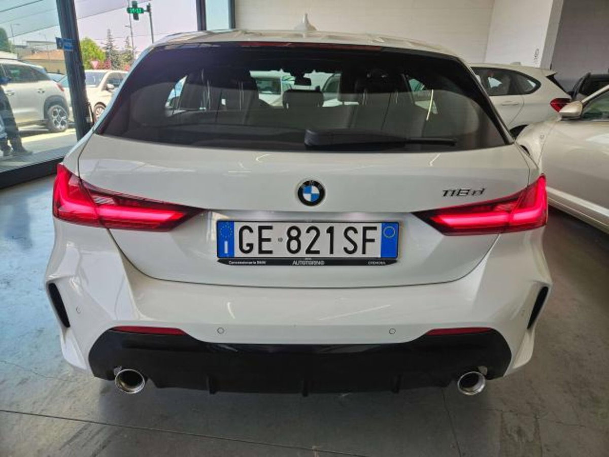 BMW Serie 1 118d Msport auto (5)
