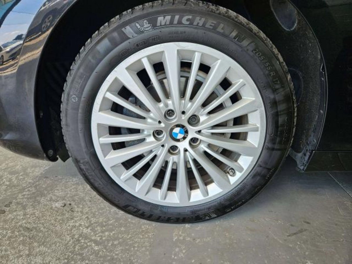 BMW Serie 2 Active Tourer 218d xDrive  Advantage (15)