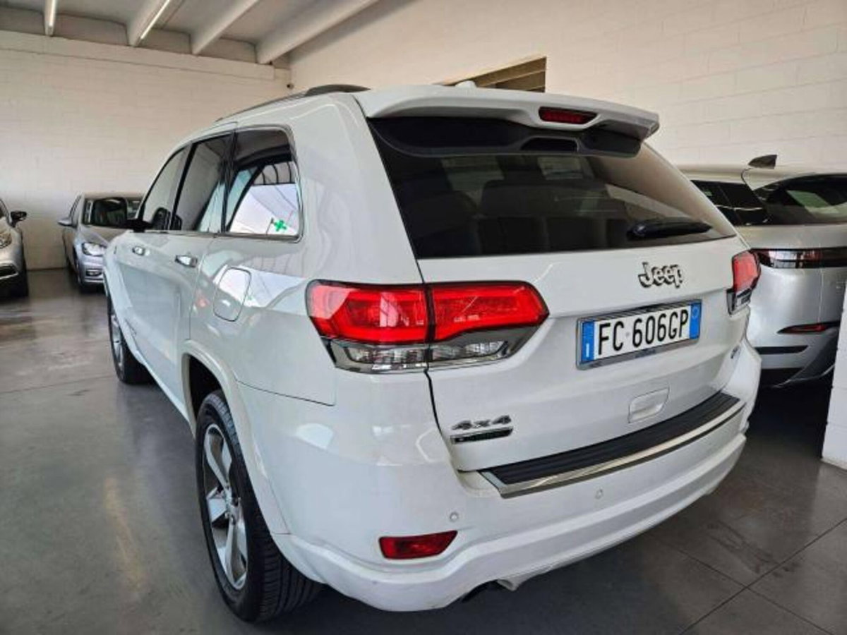Jeep Grand Cherokee 3.0 V6 CRD 250 CV Multijet II Overland (4)