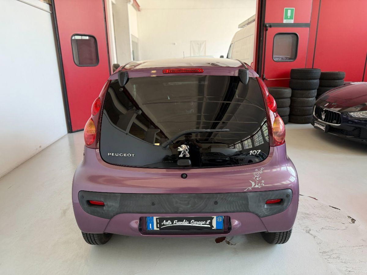 Peugeot 107 68CV 5p. Superga (9)