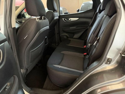 Nissan Qashqai 1.2 DIG-T Tekna (10)