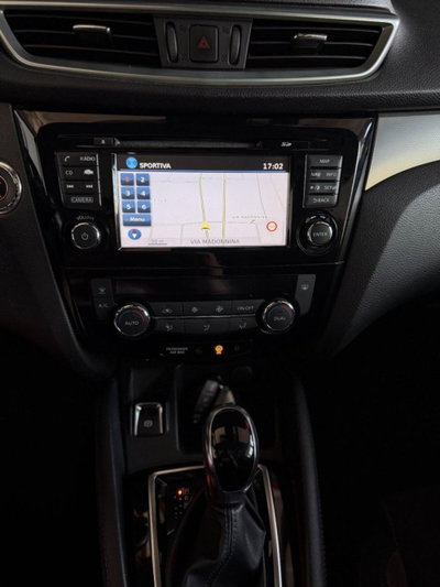 Nissan Qashqai 1.2 DIG-T Tekna (7)