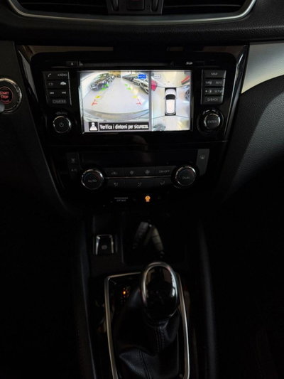 Nissan Qashqai 1.2 DIG-T Tekna (8)