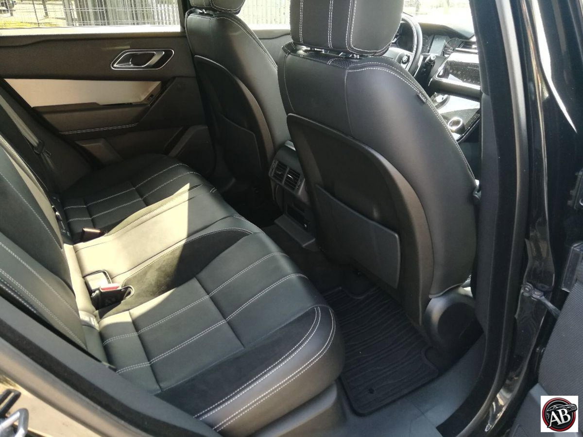 Land Rover Range Rover Velar 2.0D I4 240 CV R-Dynamic HSE (20)