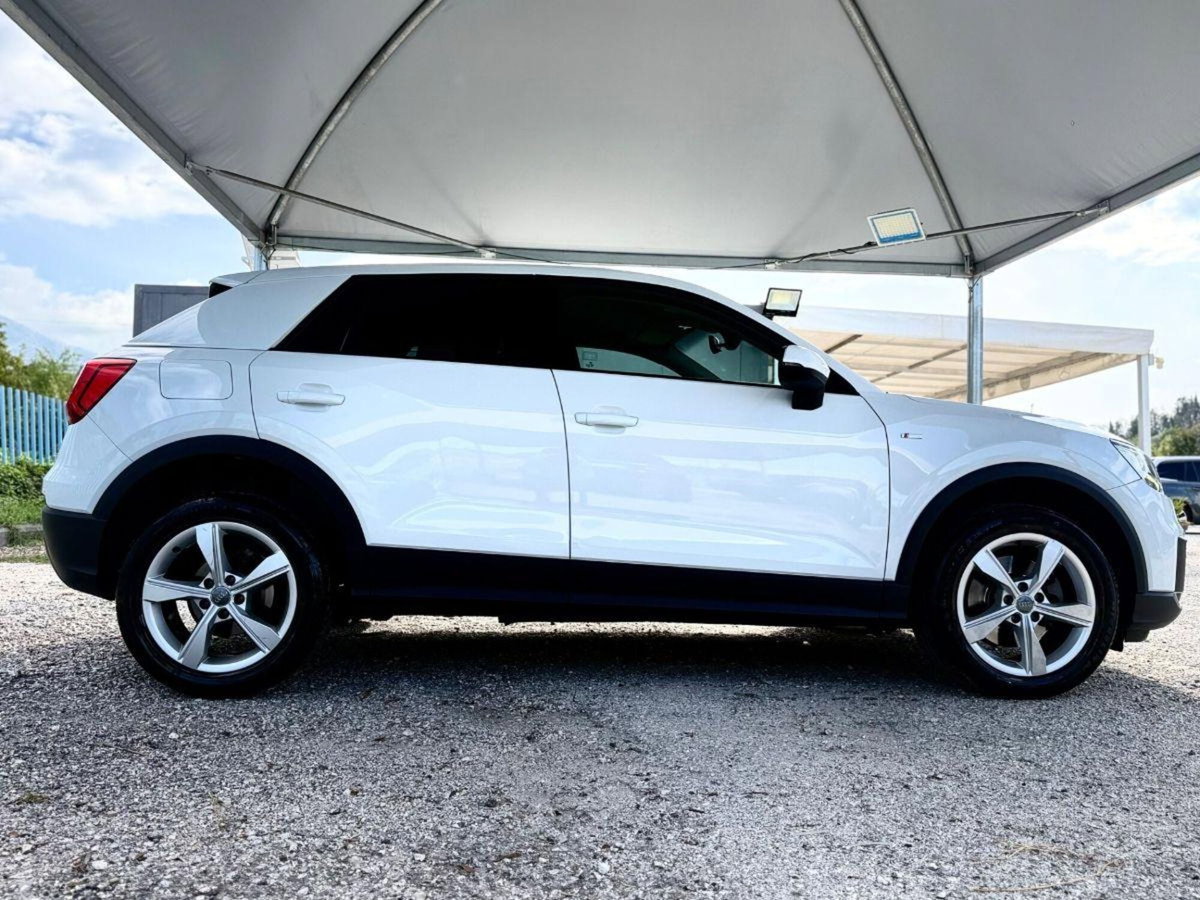 Audi Q2 Q2 1.6 TDI S tronic Sport (4)