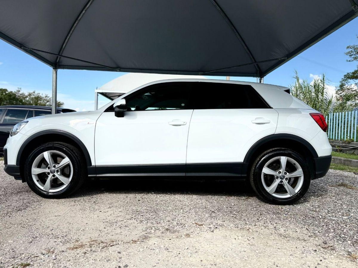 Audi Q2 Q2 1.6 TDI S tronic Sport (5)