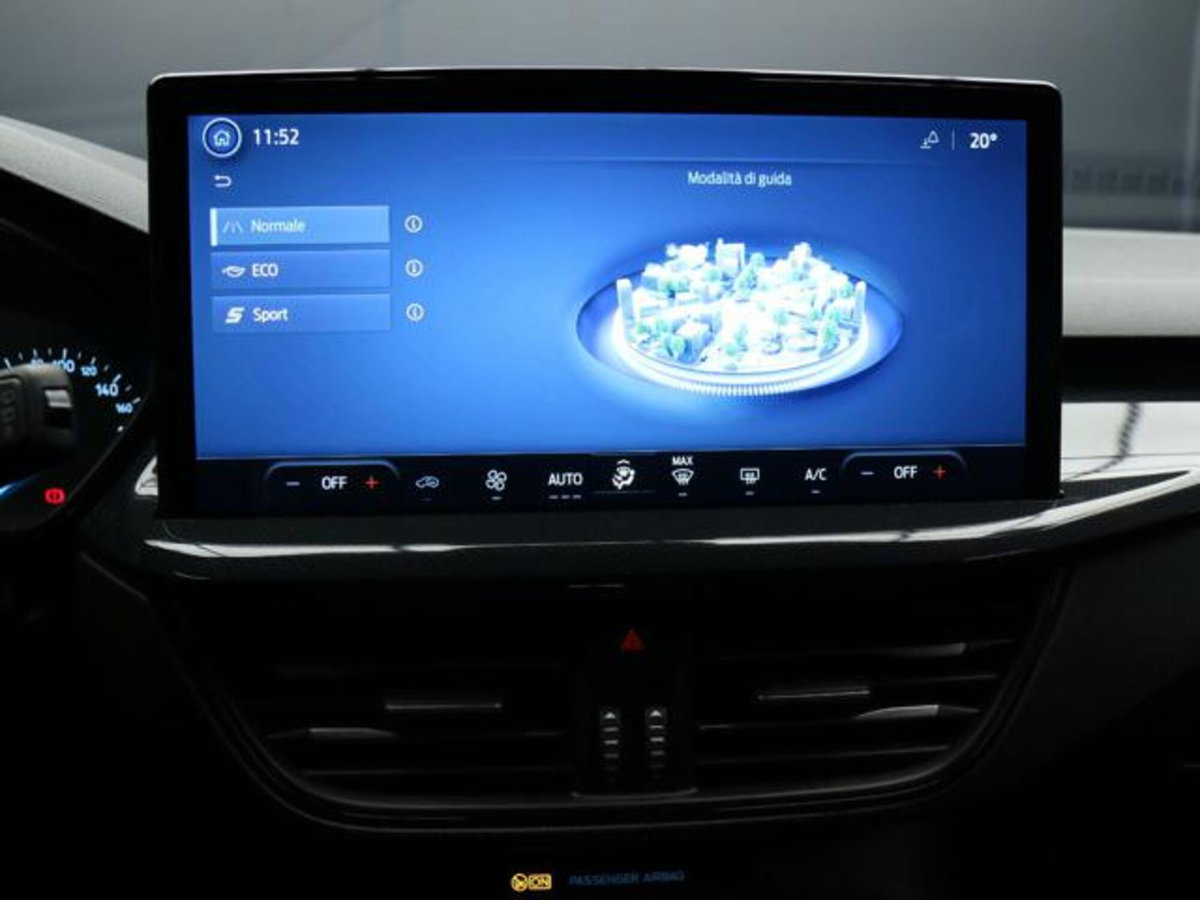Ford Focus Station Wagon 1.0 EcoBoost Hybrid 155 CV SW ST-Line (14)