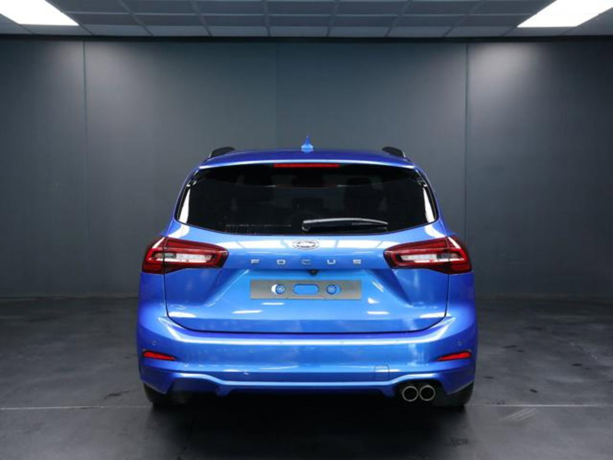 Ford Focus Station Wagon 1.0 EcoBoost Hybrid 155 CV SW ST-Line (4)